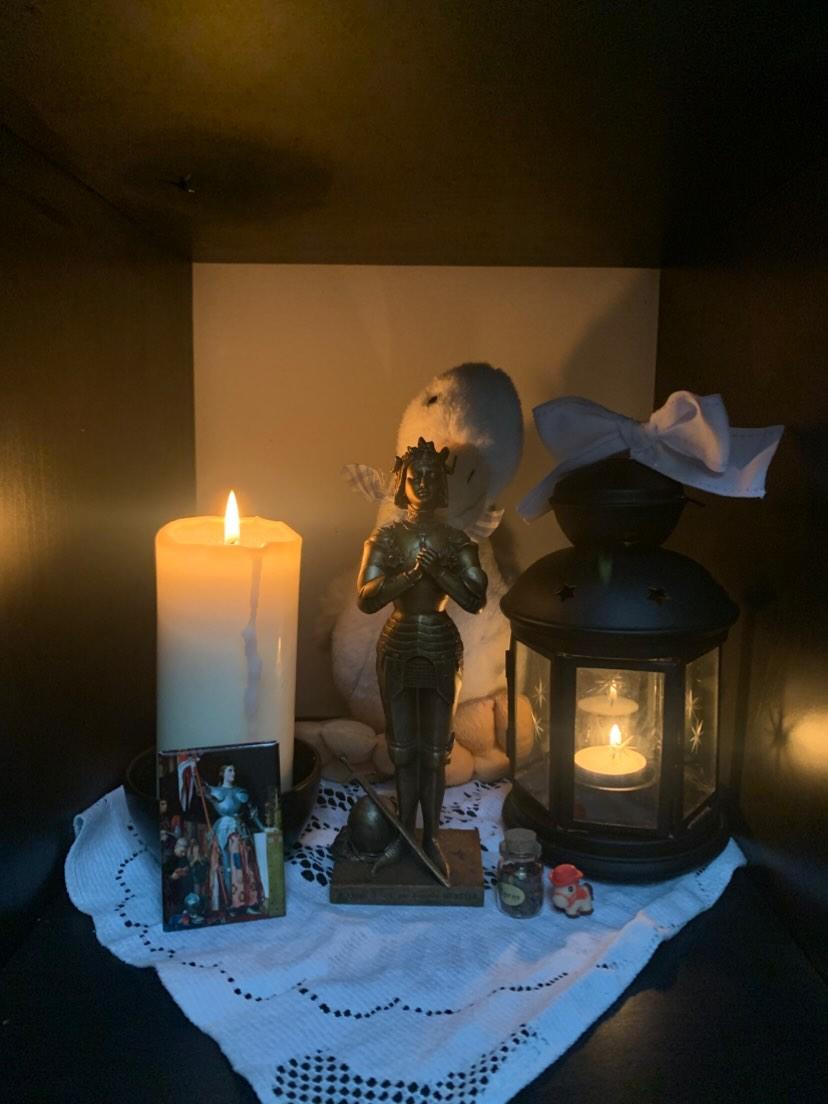 Contact Divinatoire Sainte Jeanne D'Arc