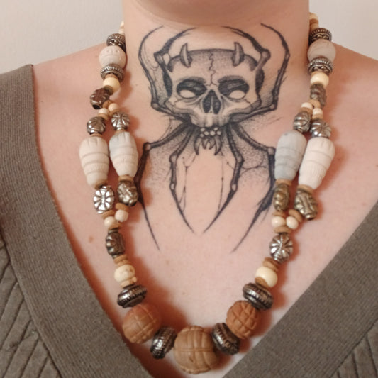 Collier chamanique tribal africain