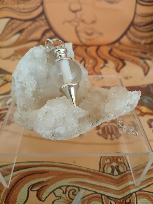 Pendule cristal de roche boule
