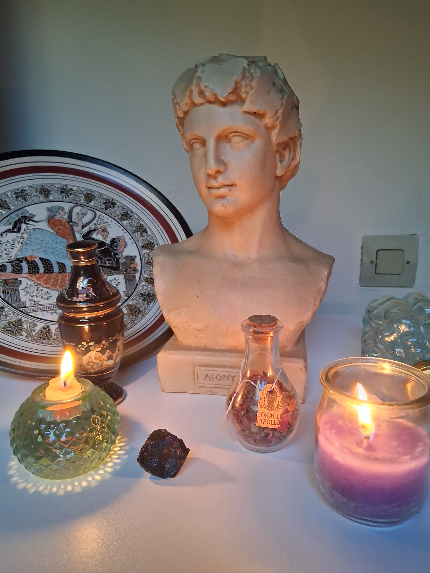 Contact Divinatoire Dionysos (Διώνυσος)