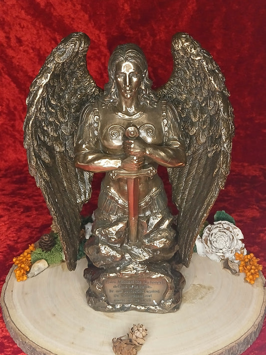 Statue Véronese Design - Saint Michel 30cm