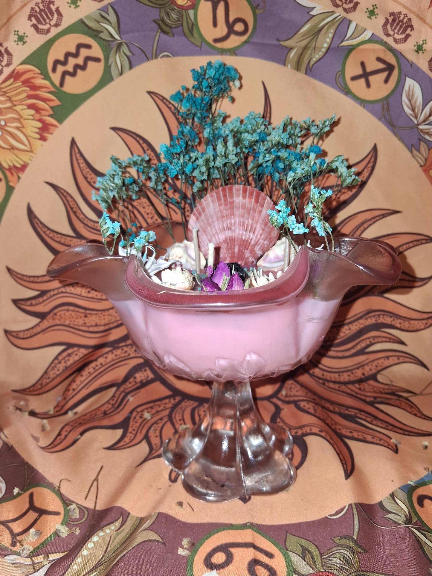 Coupe artisanale " Aphrodite - Déesse de la beauté et de l’amour " parfumée