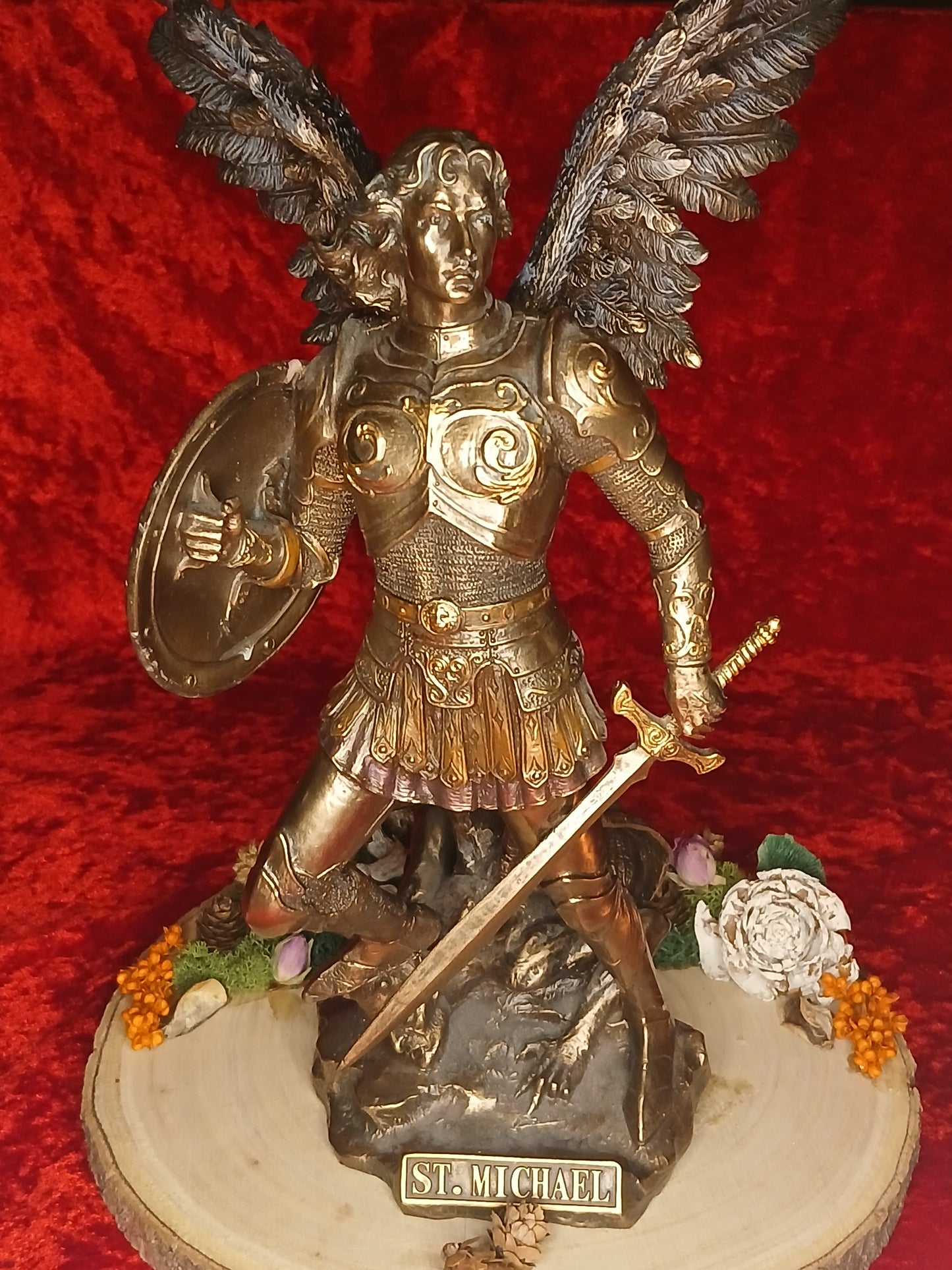 Statue Véronese Design- Saint Michel 35cm
